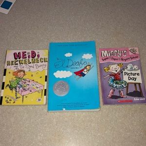 Lot - 3 Children’s Books used. Very good condition